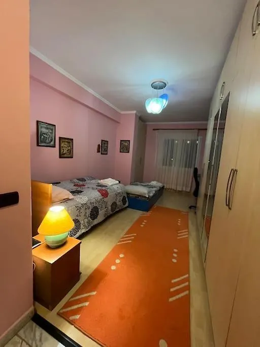 Hari & Tea'S Apartment Near Grand Park Of Тирана Албания